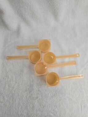Vintage 1960s Tupperware Coffee Scoops, Peach, Set Of 5
